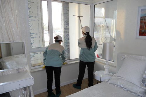 莉莉家政 專業家政服務，打造潔凈舒適家園